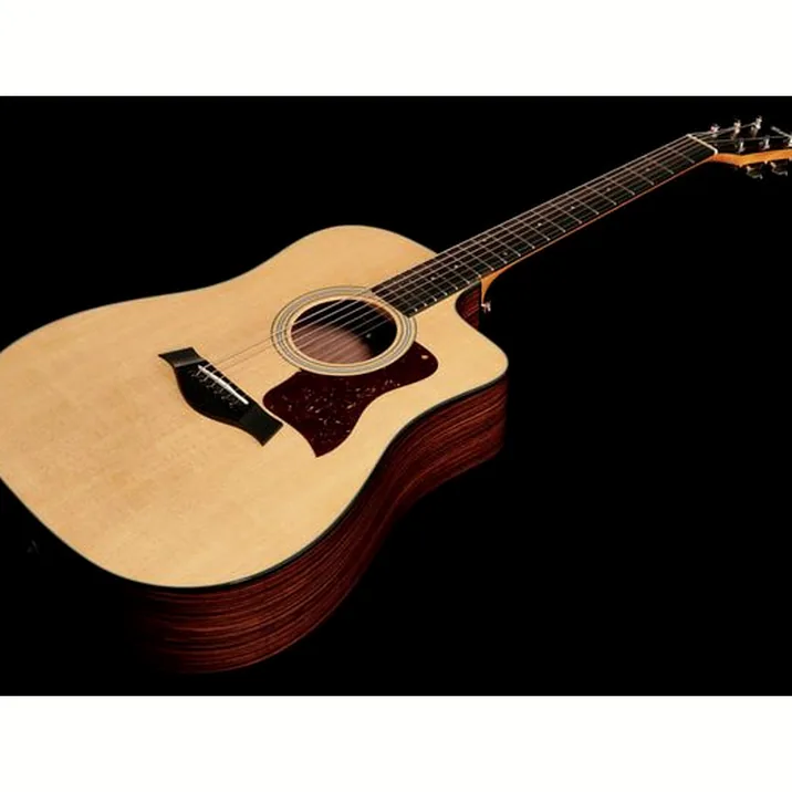 Taylor 210Ce Plus