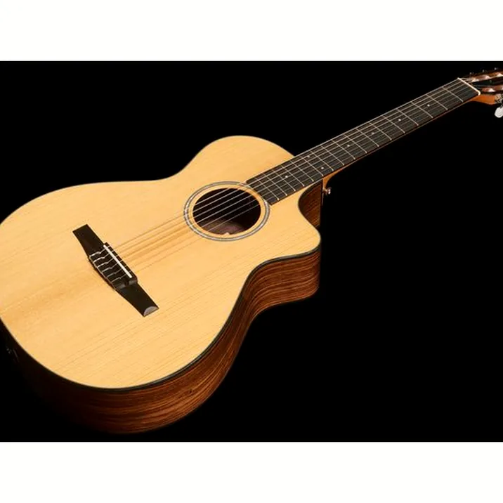 Taylor 212ce-N Plus