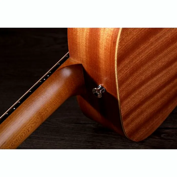 Taylor Baby Mahogany-e BT2e