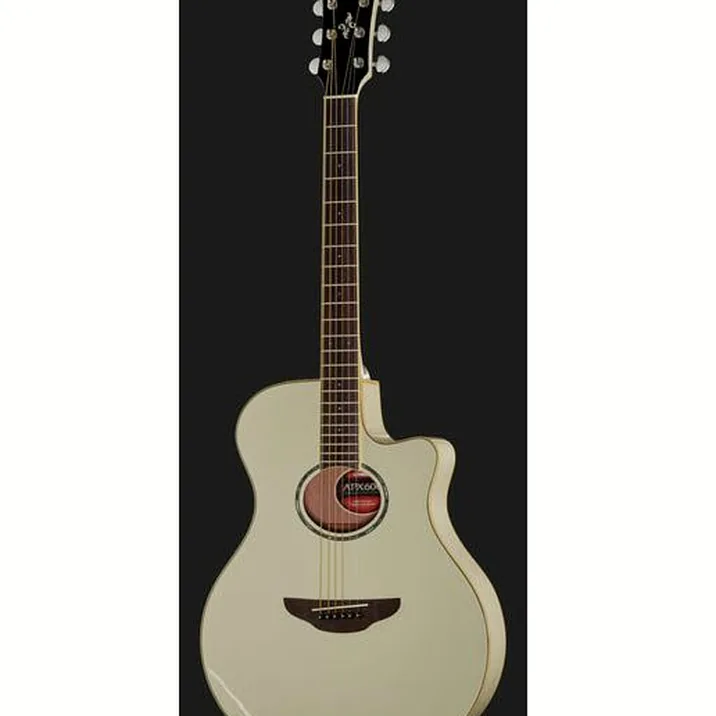 Yamaha APX 600 Vintage White