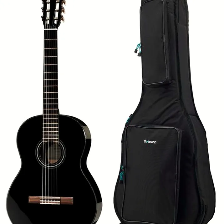 Yamaha C40 BL Bundle 1