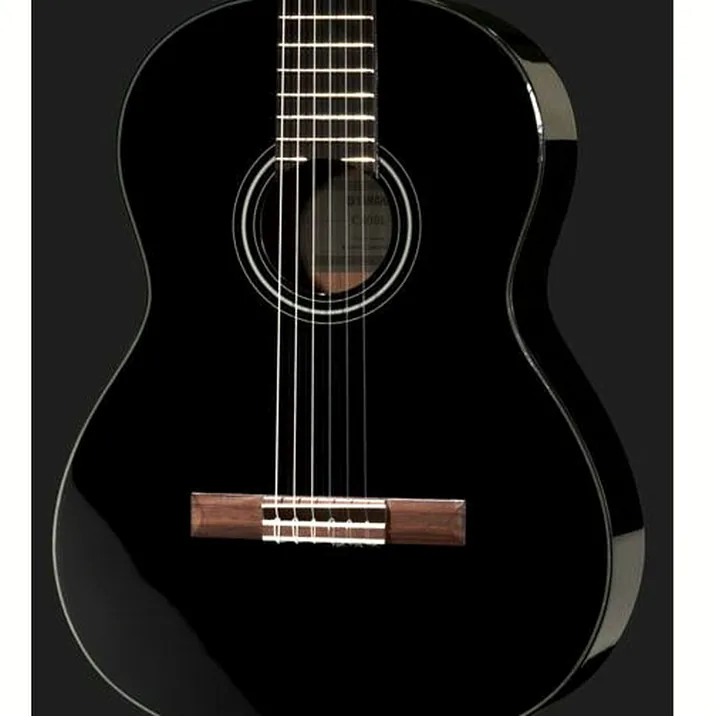 Yamaha C40 BL Bundle 2