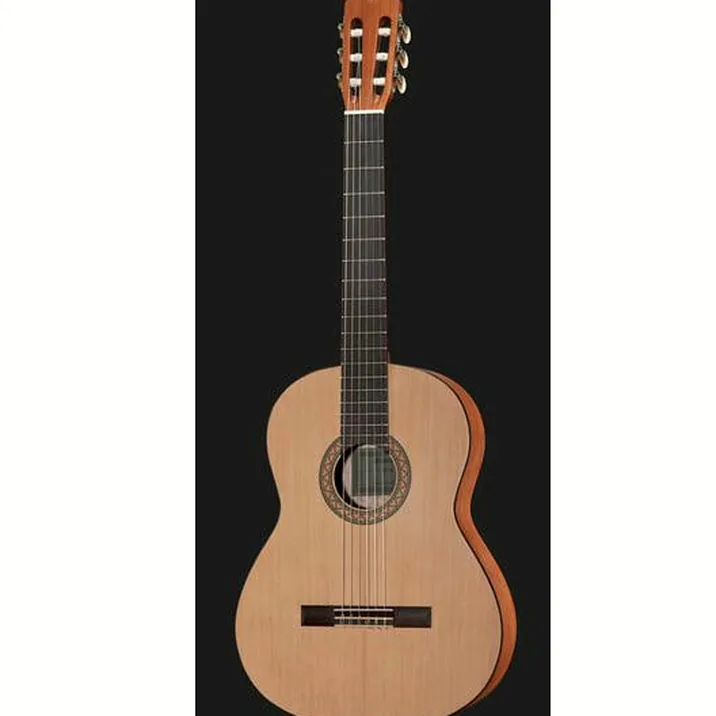 Yamaha C40M Bundle