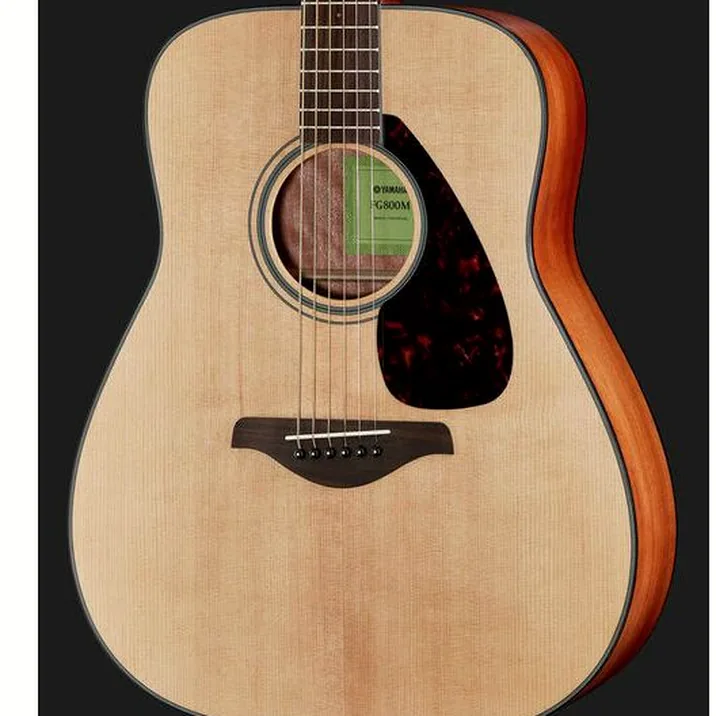 Yamaha FG800M