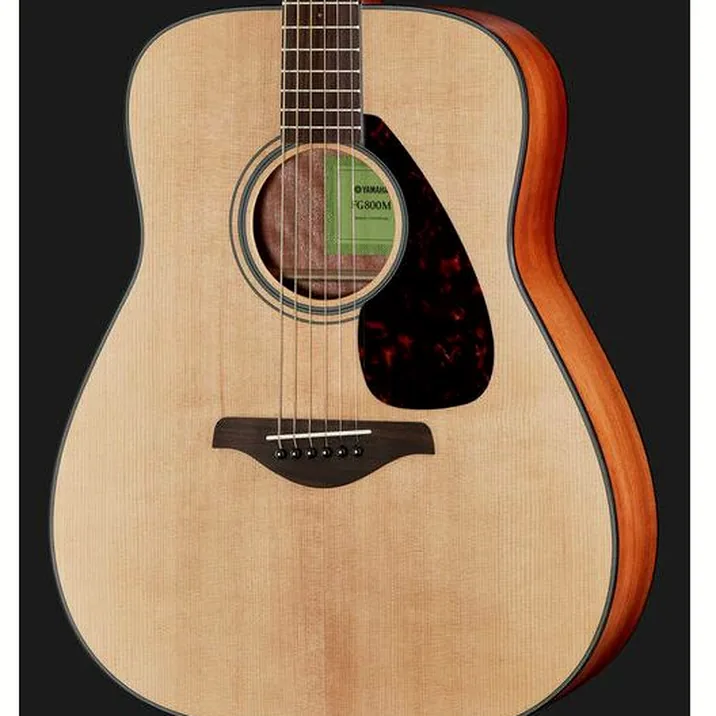 Yamaha Fg800M